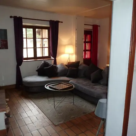 Gite Les Gilles Et Ses Animaux Calme-bon Air - 5 Personnes Séjour à la campagne *